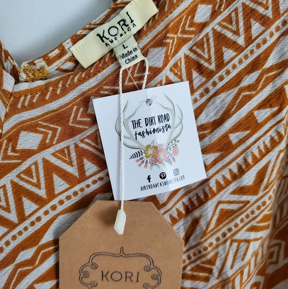 Aztec Romper - Boho Style w/ Pockets! - Picture 2 of 4